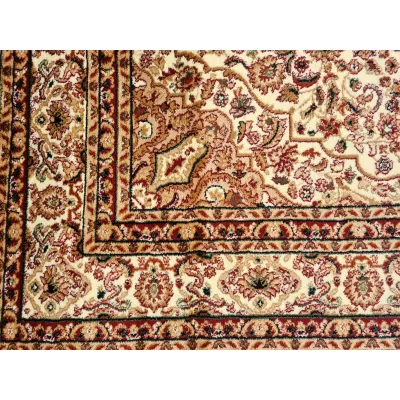 Keleti szőnyegdarab 160x220 cm LUCHO - krémszínű