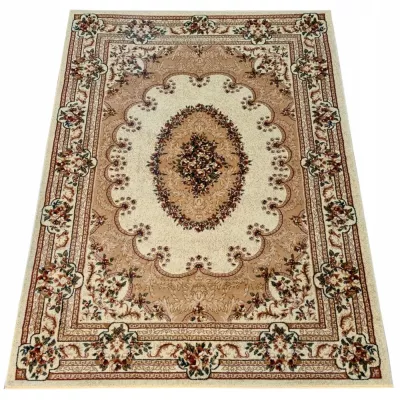 Klasszikus szőnyegdarab 160x220 cm LUCHO - krémszínű