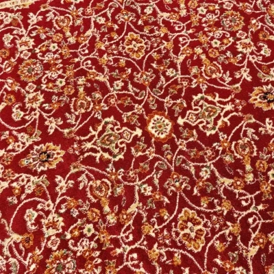 Keleti darab szőnyeg 140x190 cm LUCHO - piros / mintás