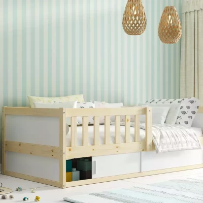 Gyerekágy 80x160 AGAPI 2 matraccal - fenyő / fehér