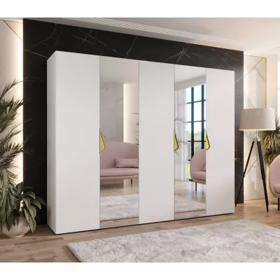 Széles gardrób 250 cm AMARIS 2 tükörrel - fehér / arany fogantyúk